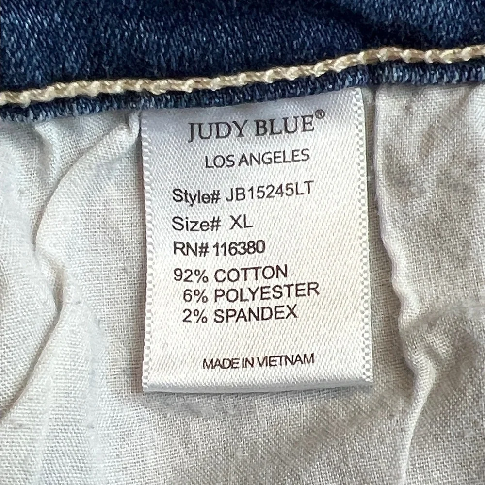 Judy Blue Distressed Frayed Stretch Denim Jeans XL